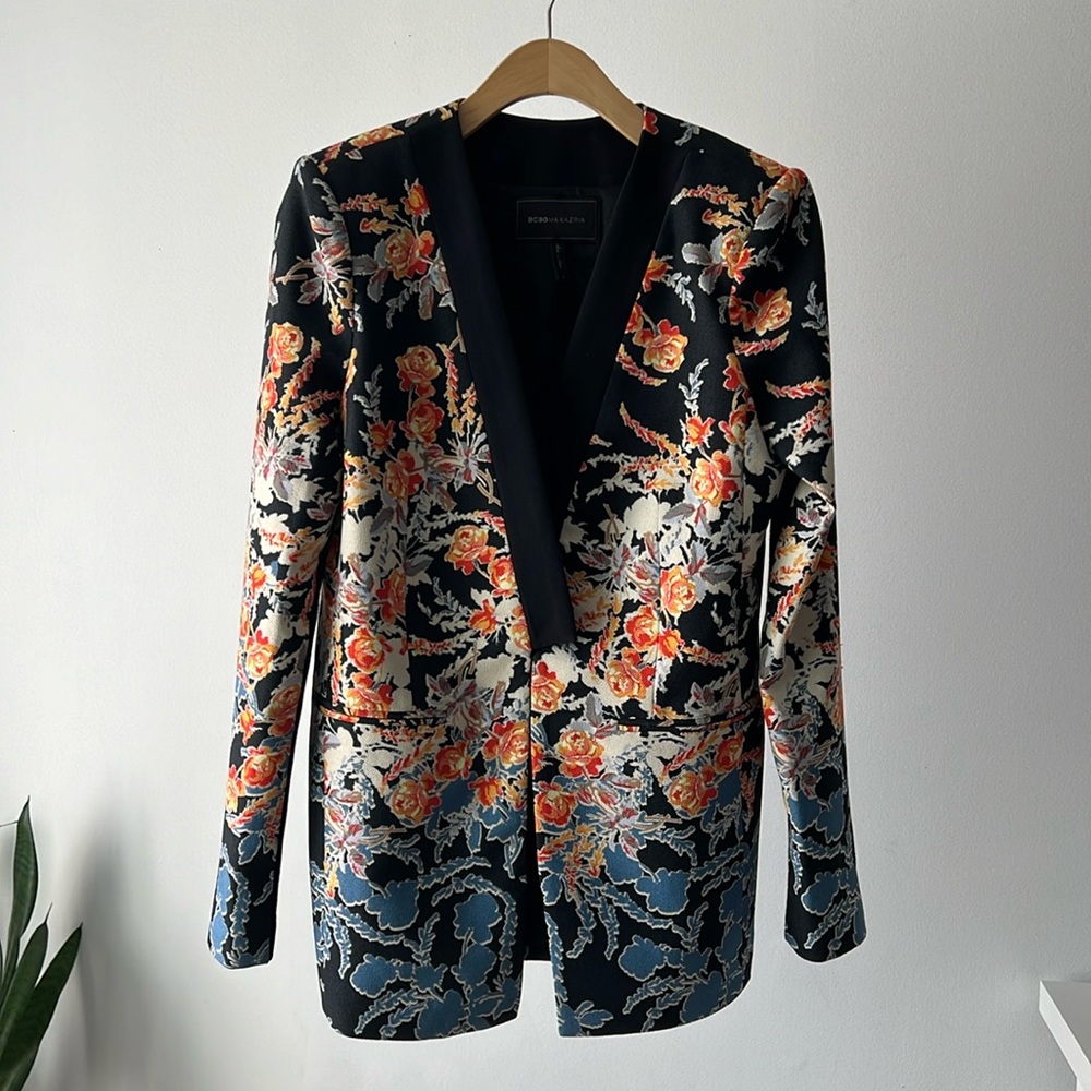 BCBGMAXAZRIA floral blazer tuxedo jacket S